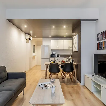 1690 - Ab Eixample Rossello Apartment
